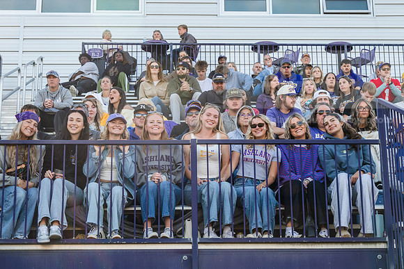 HomecomingAUvTiffinFtball1026AWB_3588