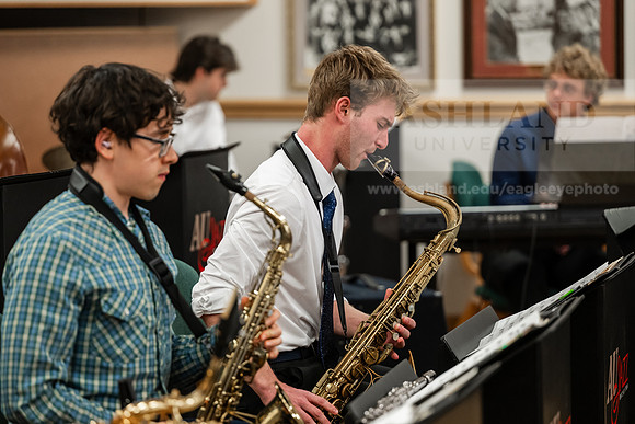 JazzatheNest1026AWB_7108