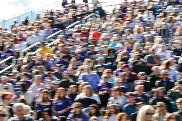HomecomingAUvTiffinFtball1026AWB_2574