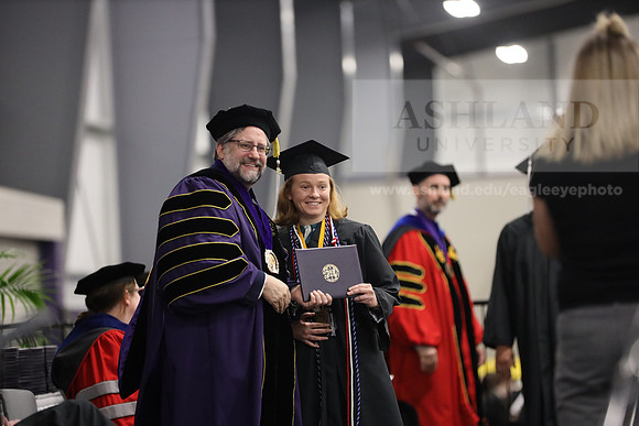 GRAD525_JK_9215