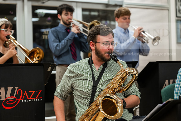JazzatheNest1026AWB_7440