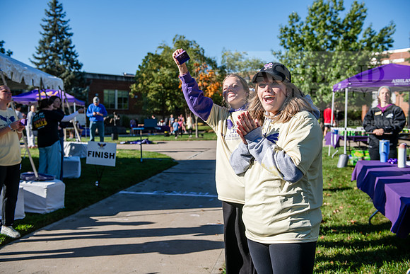 Homecoming5kRunWalk1026AWB_3591