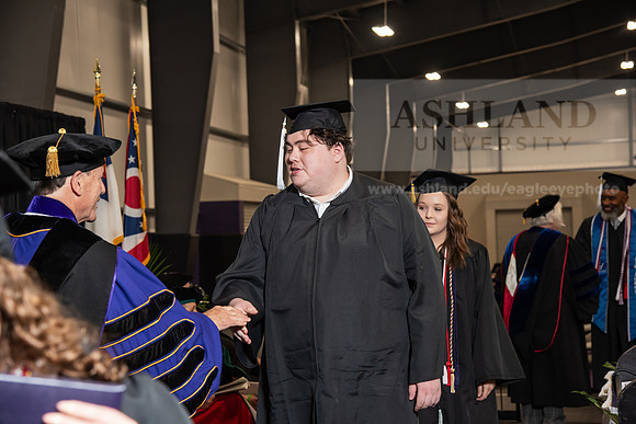 125SpGradBachelorArts0524TR_DSC_5256