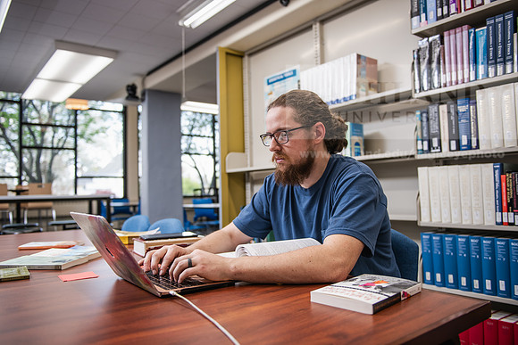 TheologicalSeminaryMasterDivinity0425AWB_8834