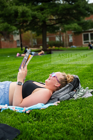 057SpringCampusLife0425AWB_9836