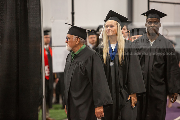 006SpGradProcessional0525JH6Q8B8084
