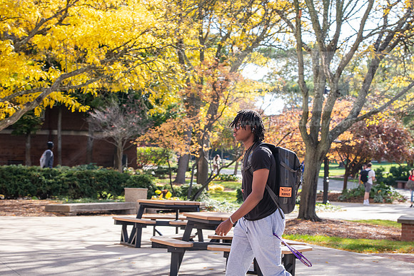 FallCampusLife1024AWB_5460