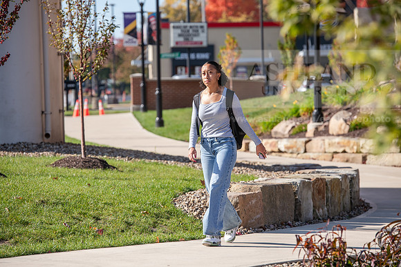 FallCampusLife1024AWB_5695