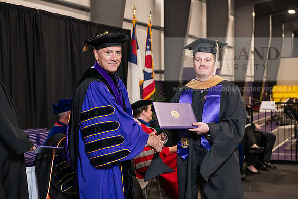 190SpGradMasterBusiness0524AWB_9341