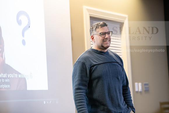 MBADigitalMarketing0324AWB_8213