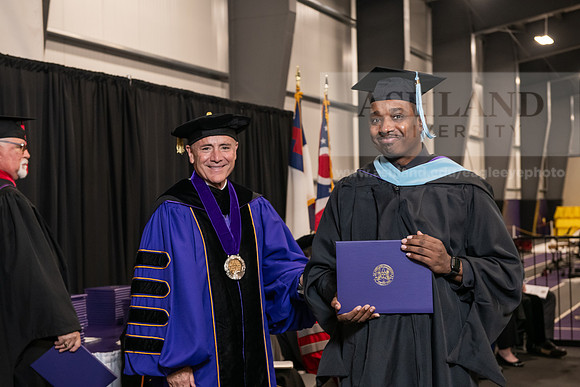 095SpGradMasterEducation0524AWB_9128