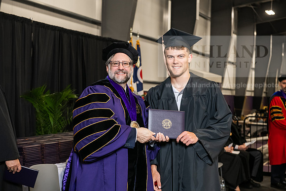 030SPGradBachelorArts0525AWB_3399
