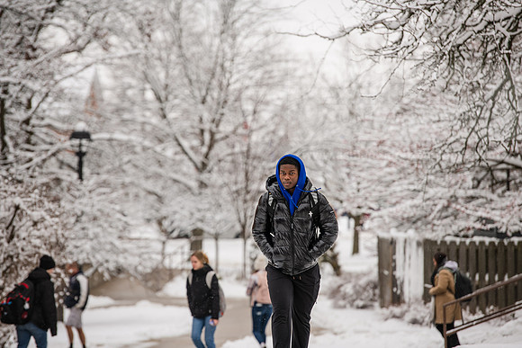 WinterCampusLife0123ALW_4183