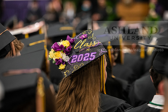 154SpGradCeremony0525AWB_2709