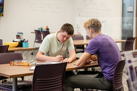 HCLCTutoringSession1024AWB_8156