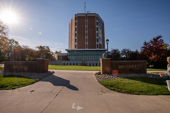 FallCampusLife1024AWB_5229