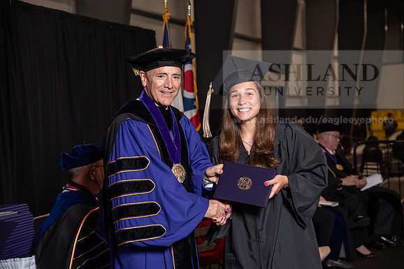 113SpGradBachelorScienceBusiness0524TR_DSC_5419