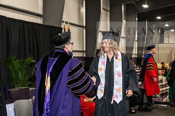 105SPGradBachelorScienceEducation0525AWB_4553