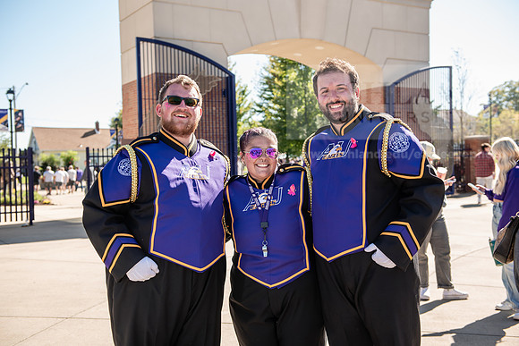 HOCOAUvOHDomFootballGame1024ALW_8933