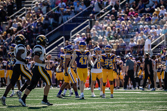 HOCOAUvOHDomFootballGame1024AWB_0617