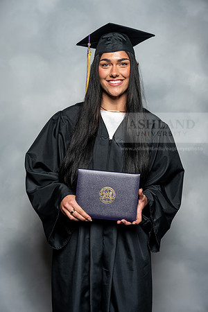 011SpGradBachelorFineArts0525AU-Graduation-2025-Andrew-0778