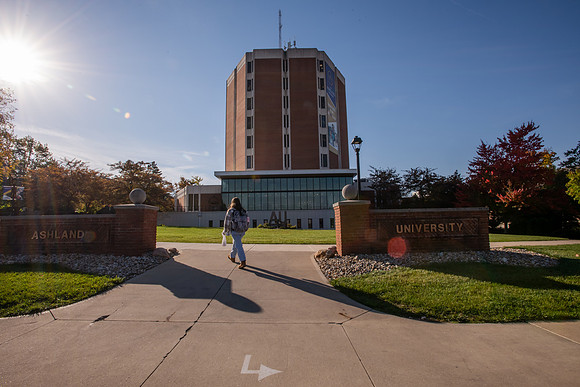 FallCampusLife1024AWB_5238