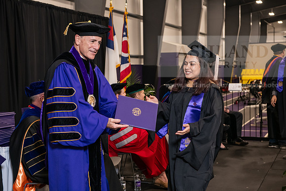 078SpGradMasterBusiness0524AWB_9259
