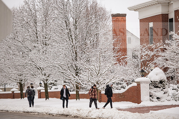 WinterCampusLife0123ALW_3601