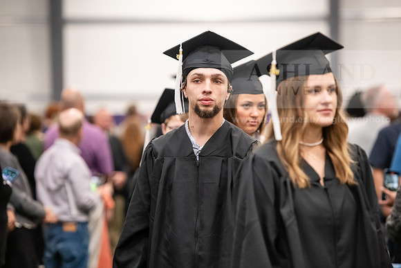 157SpGradProcessional0524AWB_8583