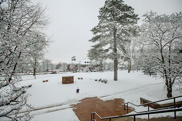 WinterCampusLife0123ALW_3197