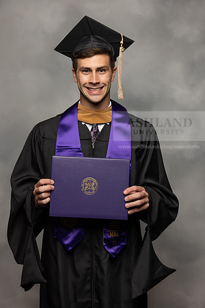 066SpGradMasterBusiness0524CCP10690