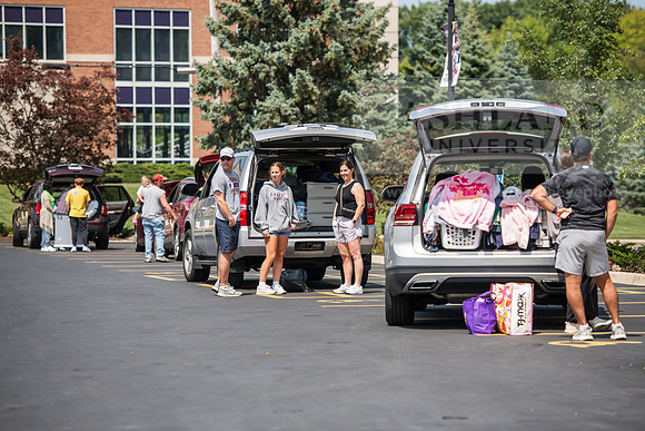 MoveInDay0824AWB_0613