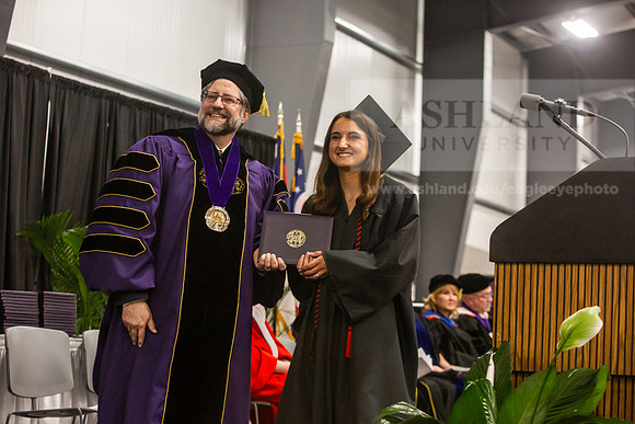 147SpGradBachelorSciEducation0525JH6Q8B9635