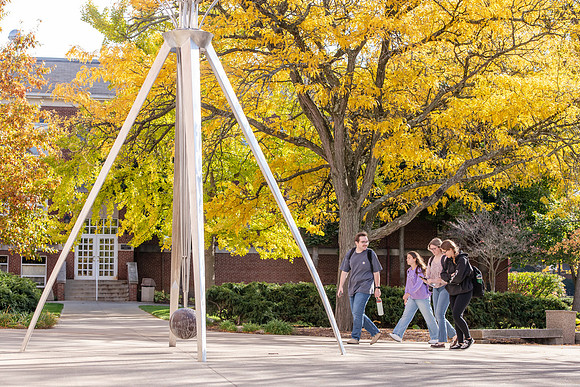 FallCampusLife1024AWB_5362