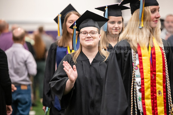 302SpGradProcessional0524AWB_8694