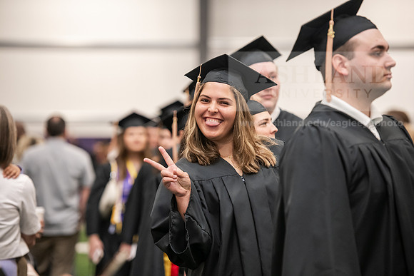 286SpGradProcessional0525AWB_2507