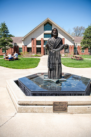 TheologicalSeminaryMasterDivinity0425AWB_8511