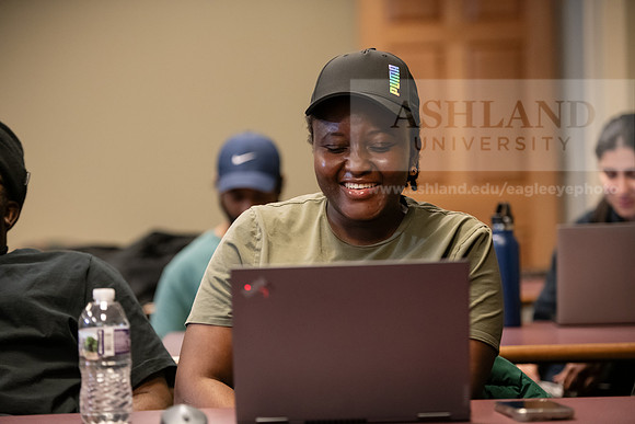 MBADigitalMarketing0324AWB_8203