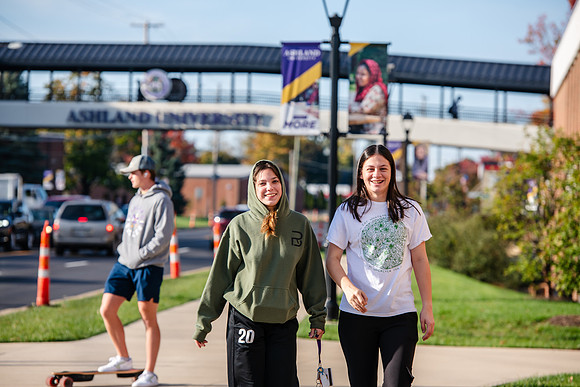 FallCampusLife1024AWB_4985