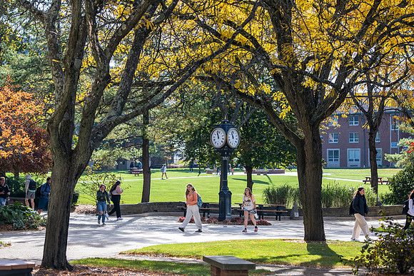 FallCampusLife1024AWB_5541