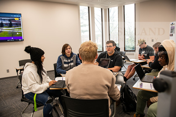 LibraryActiveLearningClassroom0124AWB_6002