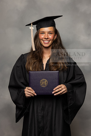 172SpGradBachelorScienceBusiness0524CCP11216