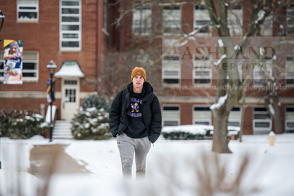 StudentsReturnWinterCampus0125AWB_6416