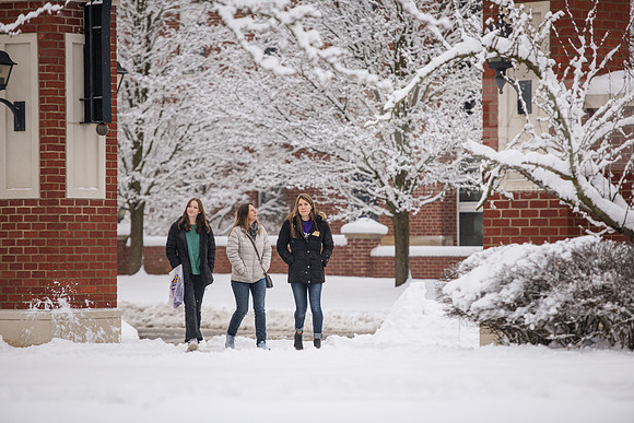 WinterCampusLife0123ALW_3366