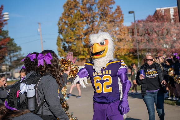 Homecoming5kRunWalk1022ALW_9570