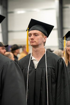 245SpGradProcessional0525AEAU-Graduation-2025-Andrew-0117