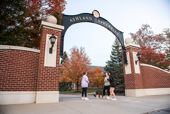 FallCampusLife1024AWB_7801