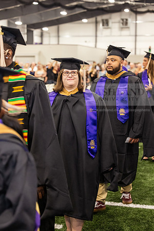 132SpGradProcessional0524CCP10199