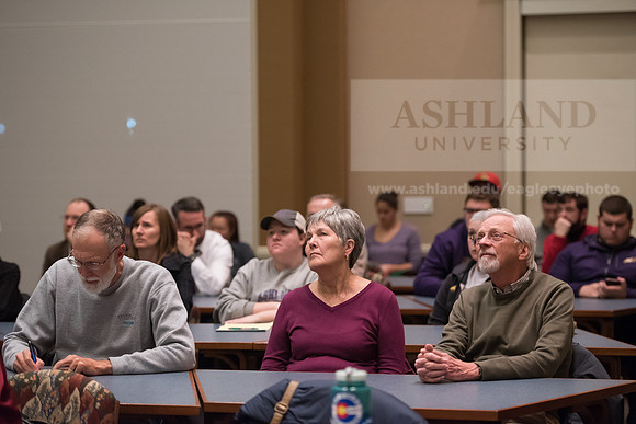 Ashland Center for Nonviolence - War in the Bible Panel Discussi