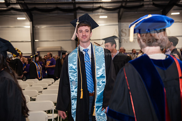 320SpGradProcessional0524TR_DSC_4965